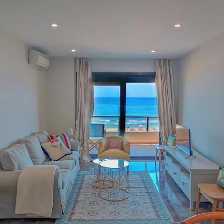 Precioso Piso A Orillas Del Mar En Fuengirola